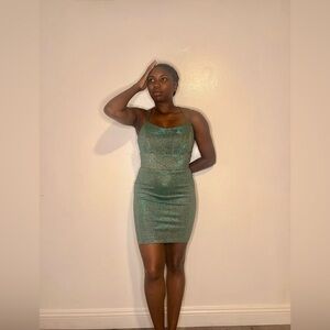 Morgan & Co women’s size 9 Glitter teal women’s bodycom mini dress size